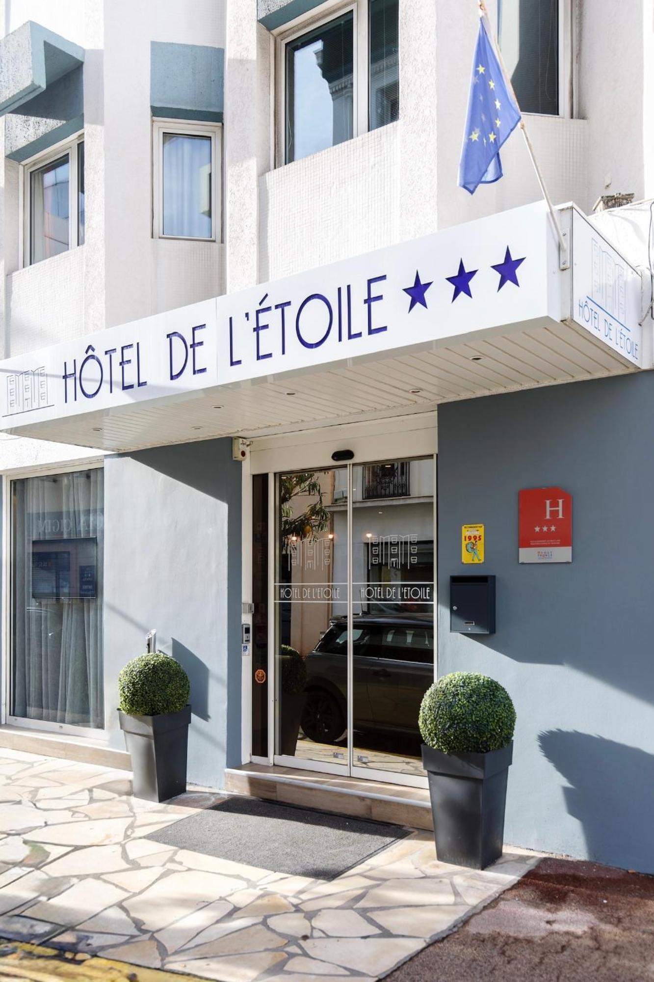 Hotel De L'Etoile Антиб Екстериор снимка