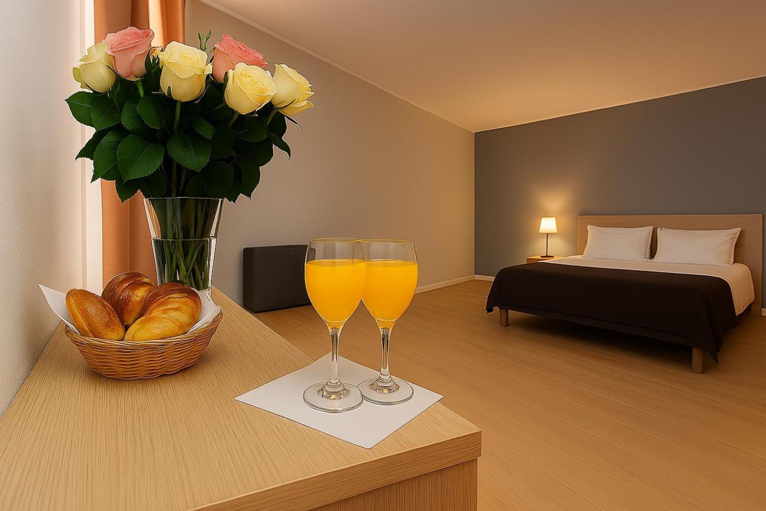 Hotel De L'Etoile Антиб Екстериор снимка